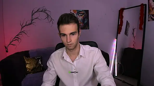 astren villo online show from 11-20-25, 08:20