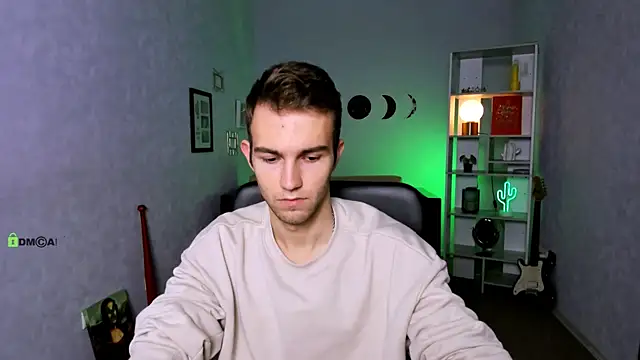 astren villo online show from 11-23-25, 10:14