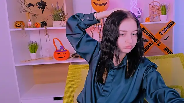 sendi cais online show from 10-31-25, 09:39