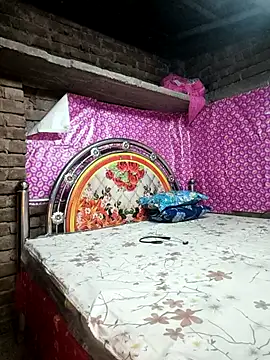 JYRR25 online show from 04-12-26, 03:48