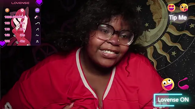 TheChubbySiren online show from 12-19-25, 11:12