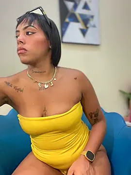 NovaFoxx online show from 04-15-26, 07:58