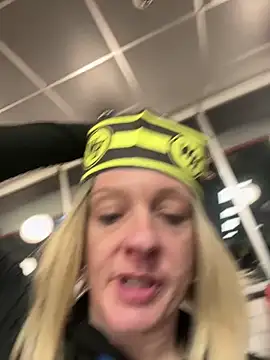 queenkelly1234 online show from 02-20-26, 06:26