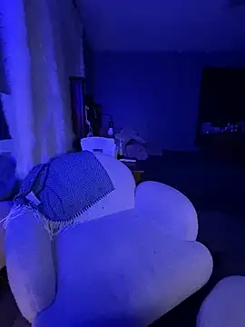 queenkelly1234 online show from 03-12-26, 03:56