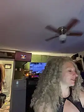 queenkelly1234 online show from 10-29-25, 02:32