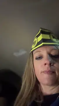 queenkelly1234 online show from 04-17-26, 04:37