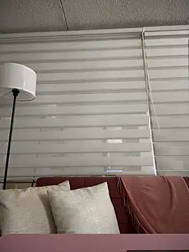 PamelaJonsom  online show from 11-05-25, 01:47