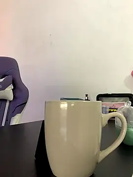 La-Gatiita-trans online show from 11-15-25, 02:21