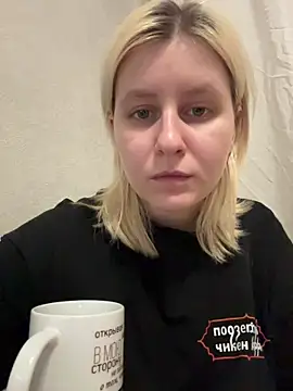 BonnyeBoom online show from 02-15-26, 05:12