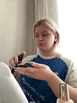 BonnyeBoom online show from 02-12-26, 10:37