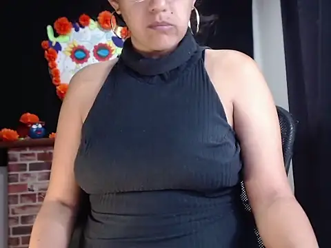 Lucyy Naugthy online show from 11-15-25, 01:15