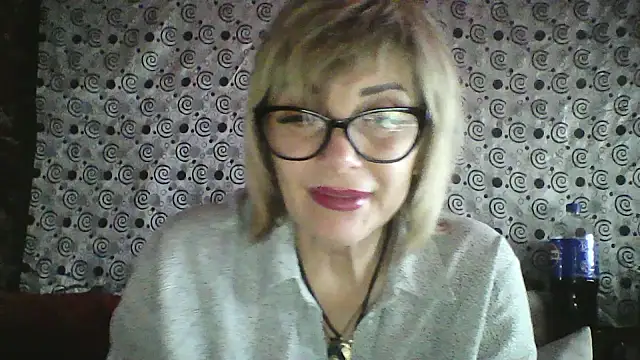 Snapshot of Lia_Ray chatting on 11-30-25, 08:09 Lia Ray online show from 11-30-25, 08:09