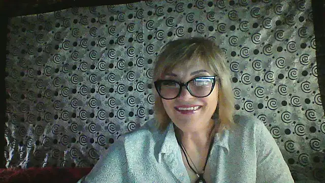 Snapshot of Lia_Ray chatting on 11-10-25, 08:03 Lia Ray online show from 11-10-25, 08:03