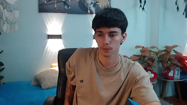 AmethystShadow17 online show from 04-09-26, 09:21