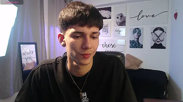 AmethystShadow17 online show from 03-14-26, 08:04