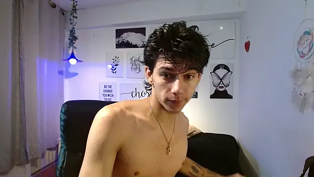 AmethystShadow17 online show from 02-25-26, 09:47