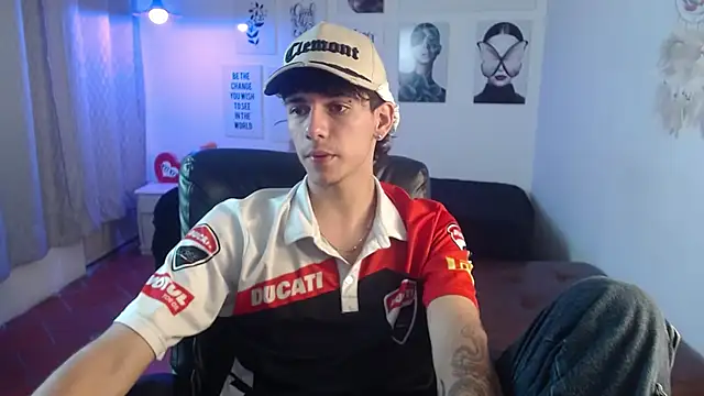 AmethystShadow17 online show from 02-05-26, 07:32