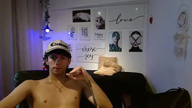 AmethystShadow17 online show from 02-27-26, 07:46