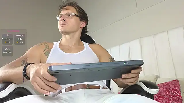 Snapshot of Justin_valverde chatting on 02-05-26, 08:04 Justin valverde online show from 02-05-26, 08:04