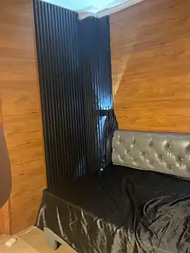 Yvonny27 online show from 02-17-26, 12:13