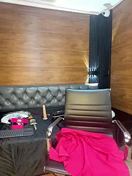 Yvonny27 online show from 02-15-26, 01:54