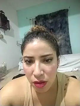 Yvonny27 online show from 03-01-26, 02:44