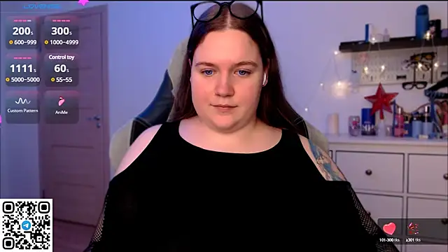 Snapshot of SummerTina chatting on 12-08-24, 09:08 SummerTina online show from 12-08-24, 09:08