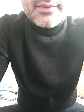 Snapshot of koruhkn chatting on 03-08-26, 05:33 koruhkn online show from 03-08-26, 05:33