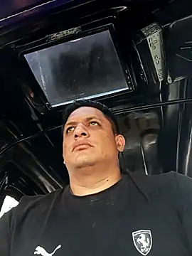 WIlGar1993 online show from 03-05-26, 01:40