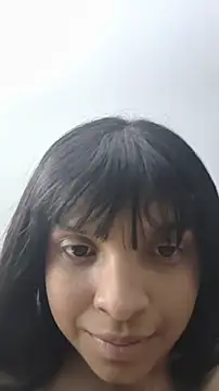 Snapshot of Megan_glow chatting on 10-26-25, 05:08 Megan glow online show from 10-26-25, 05:08