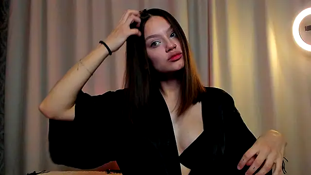-CamillaStar- online show from 10-21-25, 04:28
