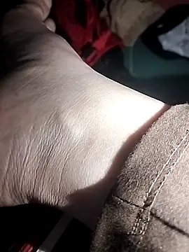 Amanda- ena- online show from 11-27-25, 07:09