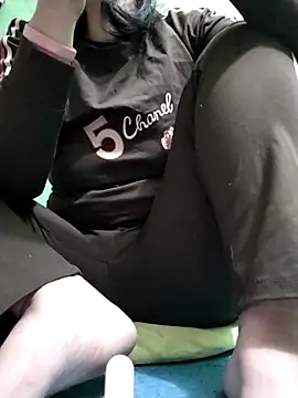 Amanda- ena- online show from 11-01-25, 03:28