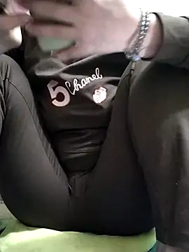 Amanda- ena- online show from 11-02-25, 06:29