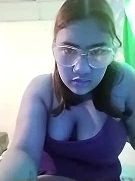 Kira Lu online show from 10-14-25, 03:12