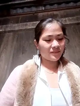 Lyssa-a online show from 03-11-26, 06:18