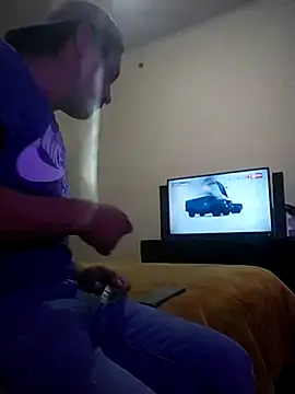 Snapshot of checheludo23 chatting on 02-08-26, 03:37 checheludo23 online show from 02-08-26, 03:37