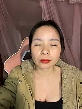 Listen-ly online show from 11-27-25, 04:40