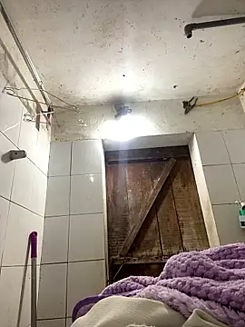 Listen-ly online show from 01-14-26, 02:04