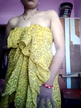 Juhi512 online show from 11-20-25, 04:02