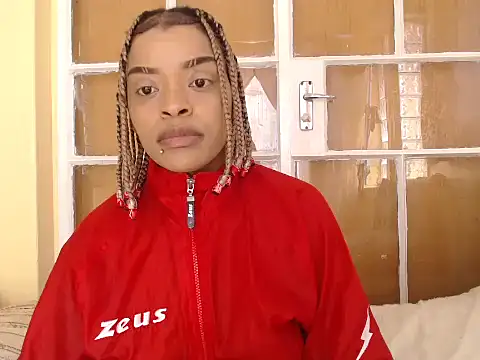 fifiqueen25 online show from 11-10-25, 07:13