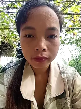 Nguyet2k4 online show from 10-30-25, 01:37