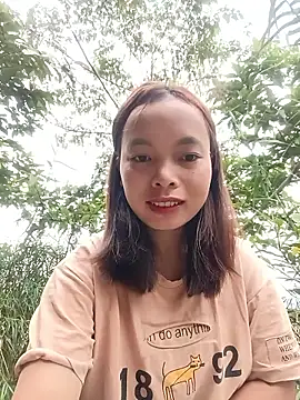 Nguyet2k4 online show from 01-08-26, 12:27