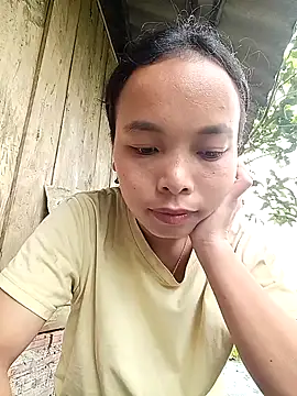 Nguyet2k4 online show from 11-10-25, 05:01