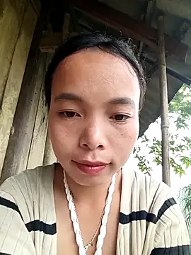 Nguyet2k4 online show from 11-08-25, 01:53