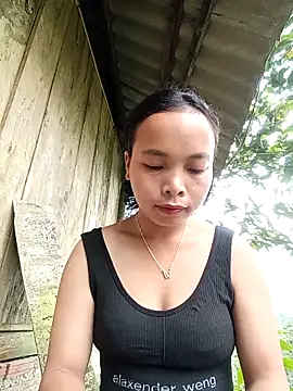 Nguyet2k4 online show from 11-14-25, 12:47