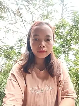 Nguyet2k4 online show from 02-12-26, 12:32