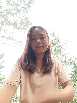 Snapshot of Nguyet2k4 chatting on 05-11-26, 11:13 Nguyet2k4 online show from 05-11-26, 11:13