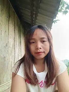 Snapshot of Nguyet2k4 chatting on 06-16-26, 12:43 Nguyet2k4 online show from 06-16-26, 12:43