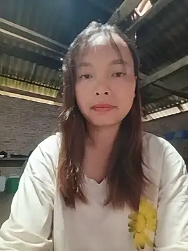 Snapshot of Nguyet2k4 chatting on 07-08-26, 07:31 Nguyet2k4 online show from 07-08-26, 07:31